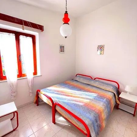 Maria Giovanna, Con Inclusa *